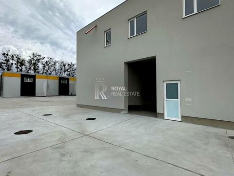 комерційна за адресою Кленова, 1