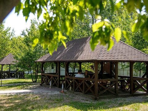 коммерческая по адресу Героїв Космосу ул., 4