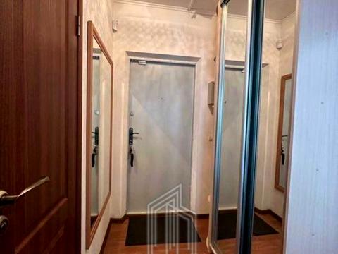 квартира за адресою Софії Русової вул., 7