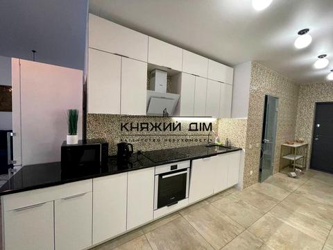 квартира за адресою Василя Тютюнника вул. (Анрі Барбюса), 37/1