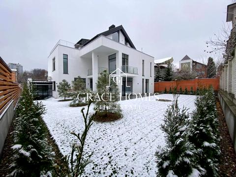 комерційна за адресою Вільшанська вул., 13