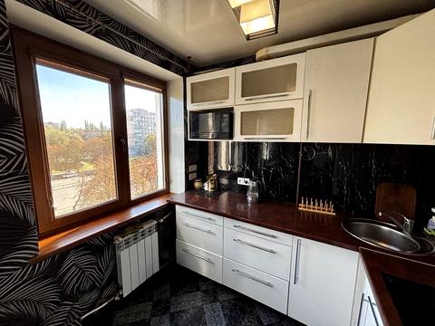 квартира за адресою 200-річчя Кривого Рогу просп., 10