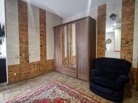 будинок за адресою провулок  рожевий