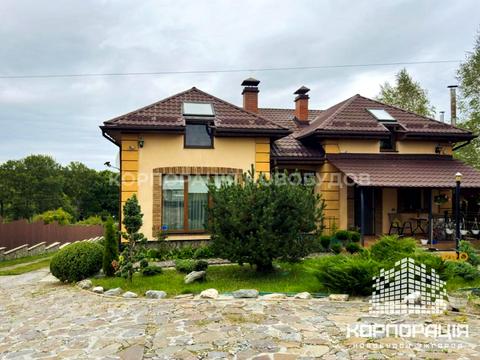дом по адресу Центральна, 1