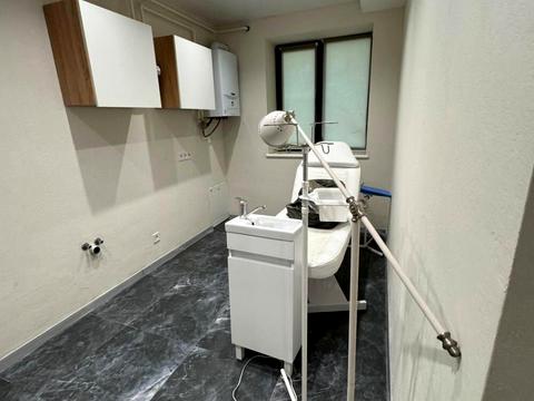 комерційна за адресою Італійська вул. (Пушкінська), 23