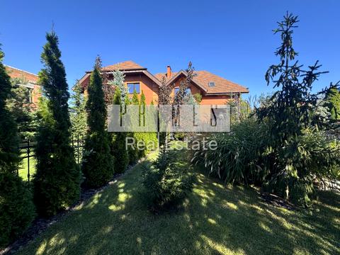 будинок за адресою Садова вул.