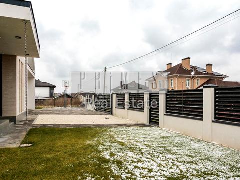 будинок за адресою Вишнева вул.