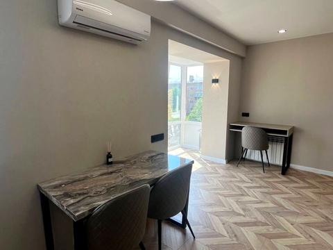 квартира за адресою Соборності вул. (Жовтнева), 53/1