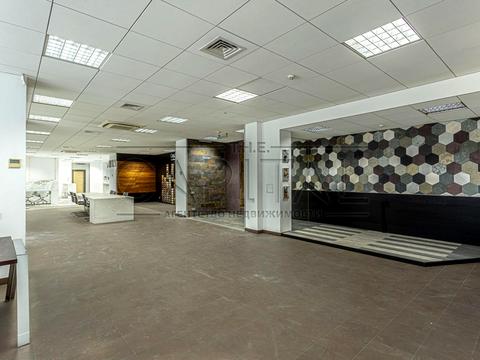 комерційна за адресою Саперно-Слобідська вул., 22