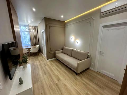 квартира по адресу Краснова ул., 4