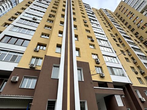 квартира по адресу Андрея Верхогляда ул. (Михайла Драгомирова), 4