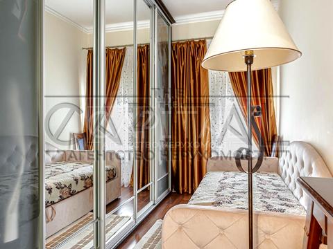 будинок за адресою Луговий пров.