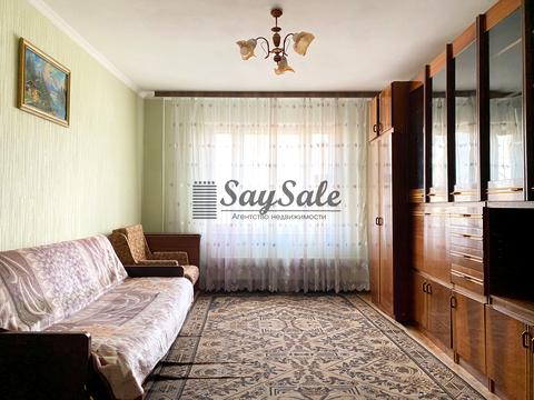 квартира за адресою Академіка Глушкова просп., 12