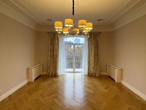 квартира за адресою Івана Козловського пров., 4