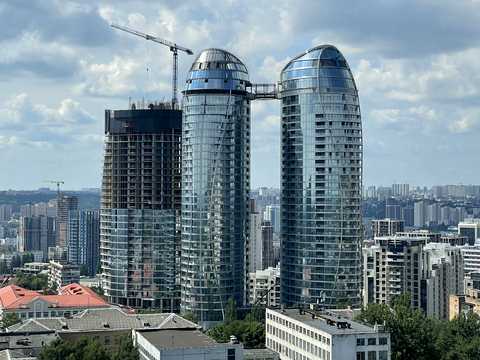 комерційна за адресою Київ, Євгена Коновальця вул. (Щорса), 44-А