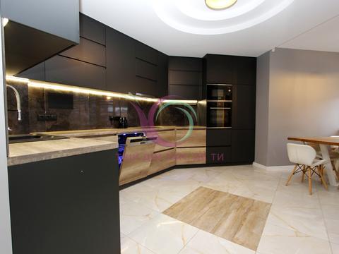 квартира по адресу Николая Амосова ул., 4