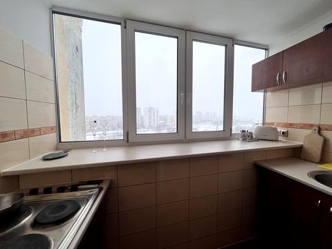 квартира за адресою Райдужна вул., 16
