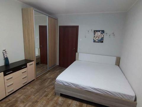 квартира за адресою Сергія Данченка вул., 1