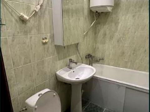 квартира за адресою Возз'єднання України вул., 1