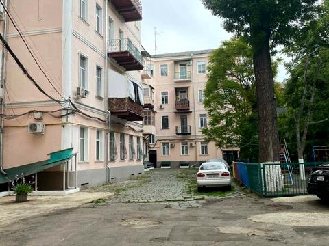 квартира за адресою Садова вул., 5