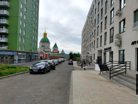 комерційна за адресою Корольова вул., 9