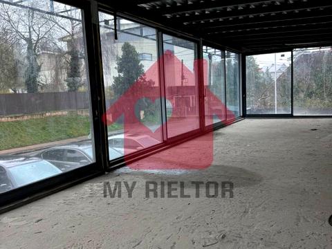 комерційна за адресою Кошицька вул., 23