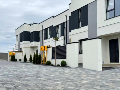 будинок за адресою Сергія Голубєва