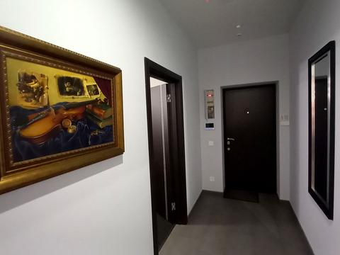 комерційна за адресою Печерський узвіз, 18