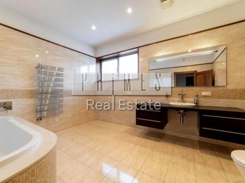 будинок за адресою Каштанова вул.