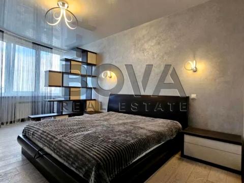 квартира за адресою Драгоманова вул., 40-Ж