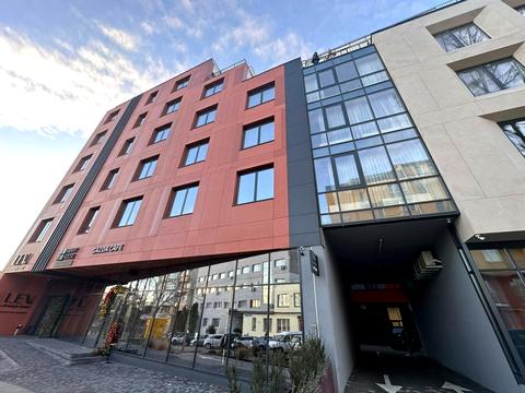 комерційна за адресою Тараса Шевченка вул., 73