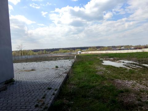 комерційна за адресою Кривова, 5