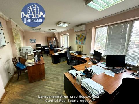 коммерческая по адресу Нижнебазарная пл., 4-А