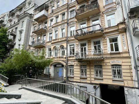 квартира за адресою Івана Франка вул., 20