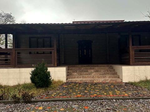 комерційна за адресою 40 річчя, 8