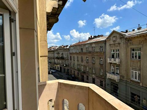квартира по адресу Ивана Франко ул., 50