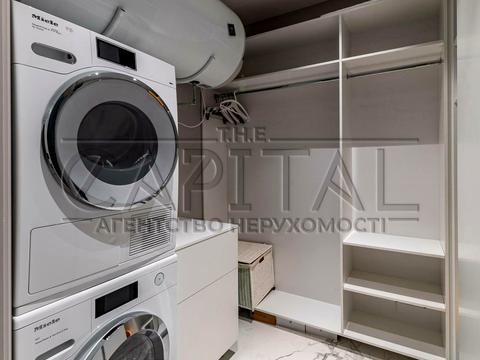 квартира за адресою Буслівська вул., 12