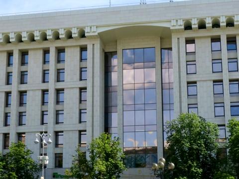 комерційна за адресою майдан Незалежності пл., 2