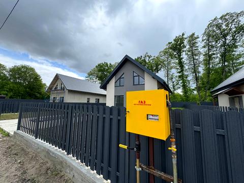 будинок за адресою с. Вишеньки, Центральна, 1