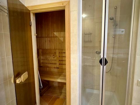 квартира за адресою Вавилових вул., 15-А
