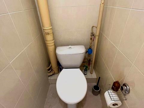 квартира за адресою Анни Ахматової вул., 16-Г