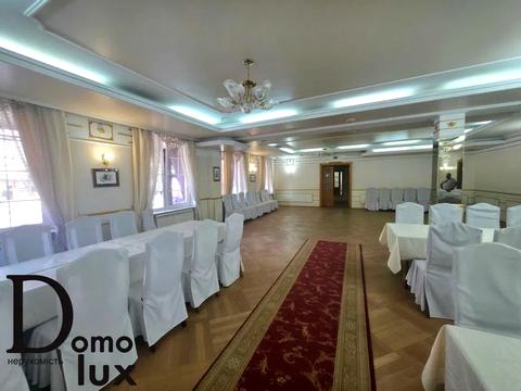 комерційна за адресою Симона Петлюри вул., 8