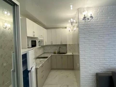 квартира за адресою Літературна вул., 10-А