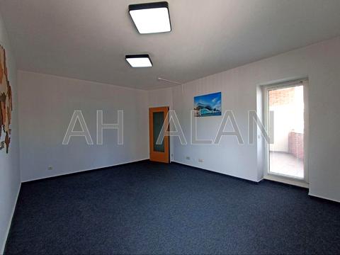 коммерческая по адресу Большая Васильковская ул. (Красноармейская), 9-2