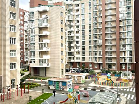 квартира за адресою Василя Тютюнника вул. (Анрі Барбюса), 53