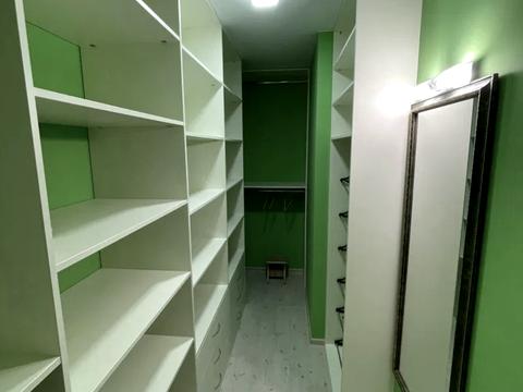 квартира по адресу Ревуцкого ул., 40-В