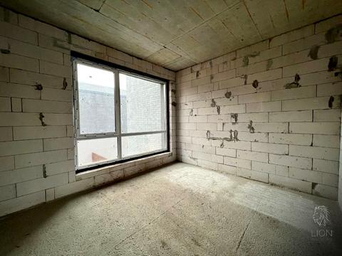 будинок за адресою Лютнева вул.