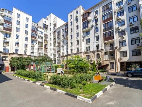 комерційна за адресою Щекавицька вул., 30/39