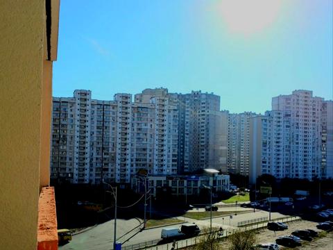 квартира за адресою Милославська вул., 18