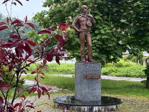 квартира по адресу Независимости Украины ул., 19-А